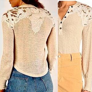 EUC Boho Free People Easy Breezy Gauzy Cut Lace Floral Boho Henley Cream/Tan …